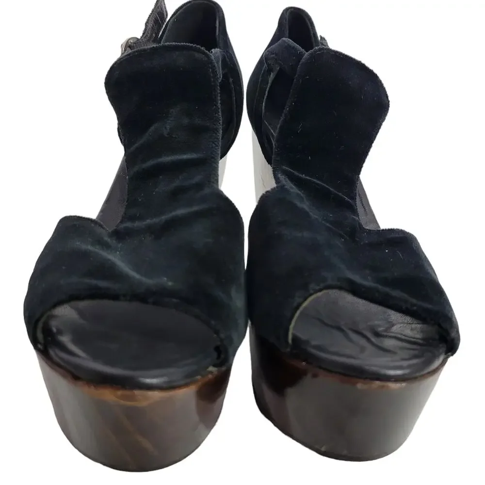 Bettye Muller Heel Wedge Black Velvet Platform Wood T Strap Peep Toe Chunky 9.5